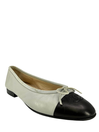 CHANEL CC Cap Toe Lambskin Leather Ballet Flats Size 8-Replica Designer Handbag Store
