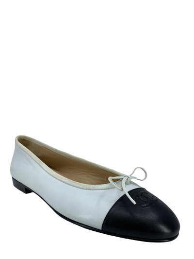 Chanel CC Cap Toe Leather Ballet Flats Size 11-Replica Designer Handbag Store
