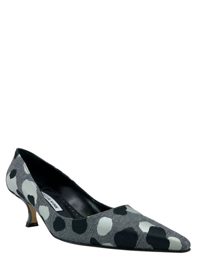 Manolo Blahnik Polka Dot Fabric Pumps Size 7.5-Replica Designer Handbag Store
