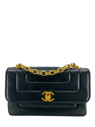 Chanel Vintage Quilted Horizontal Stitch Lambskin Classic Mini Flap Bag-Replica Designer Handbag Store
