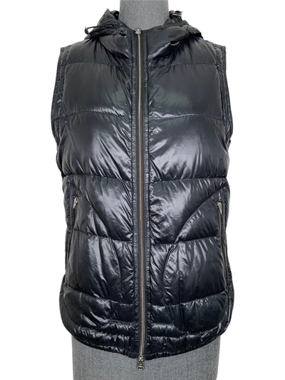 Herno Quilted Puffer Vest with Hood Size L-Replica Designer Handbag Store
