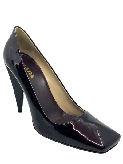 Prada Patent Leather Square Toe Pump Size 7-Replica Designer Handbag Store
